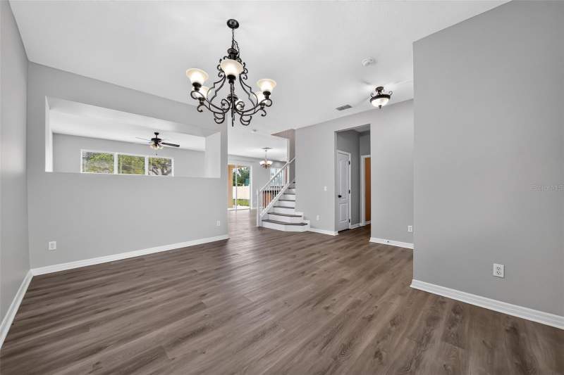 4 bedroom Single Family Residence at 1215 ALAPAHA LANE, WATERFORD TRLS PH I, ORLANDO — photo 5