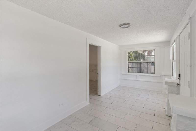 5 bedroom Single Family Residence at 1743 Yale Street, Blackburns W S Sub, St Petersburg — photo 5