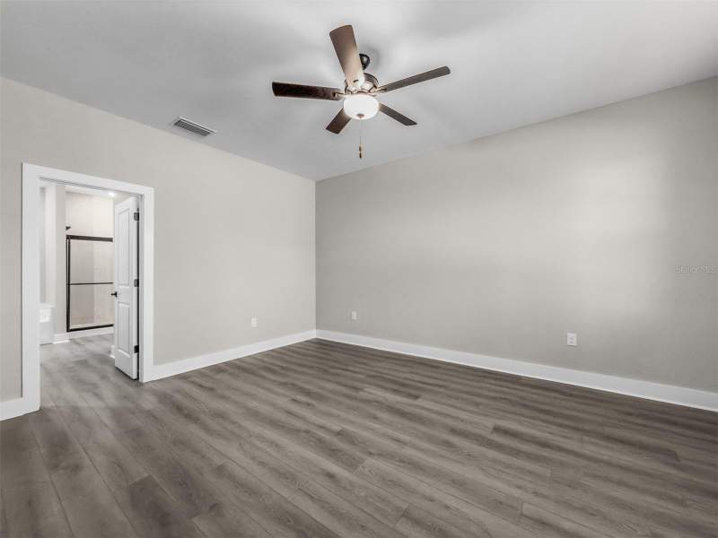 4 bedroom Single Family Residence at 2411 Gallagher Road, Lake Gallagher Sub, Dover — photo 5