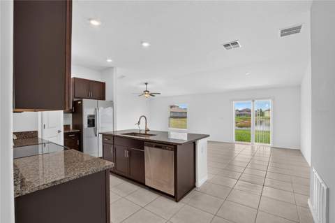 5487 Blue Azure Drive, Wimauma FL - photo 14 of 60