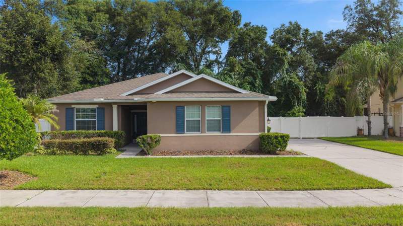 3 bedroom Single Family Residence at 1007 FLAGSTONE COURT, STONEWOOD RESERVE, APOPKA — photo 1