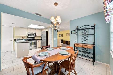 6695 Pin Oak Court, Spring Hill FL - photo 6 of 35