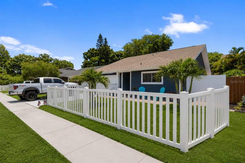3 bedroom Single Family Residence at 3122 Whispering Drive, Tall Pines Estates Ph Vi Tr I, Largo — photo 3