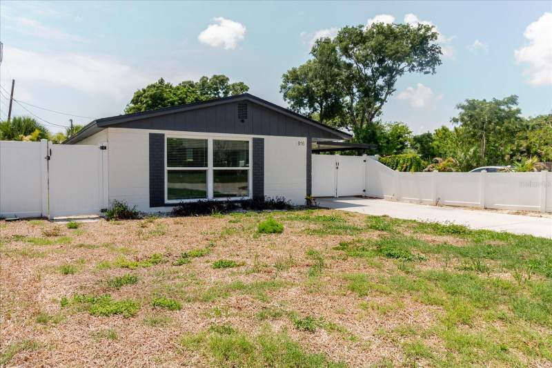 3 bedroom Single Family Residence at 916 17th Street, Lewis & Burkhard, St Petersburg — photo 5