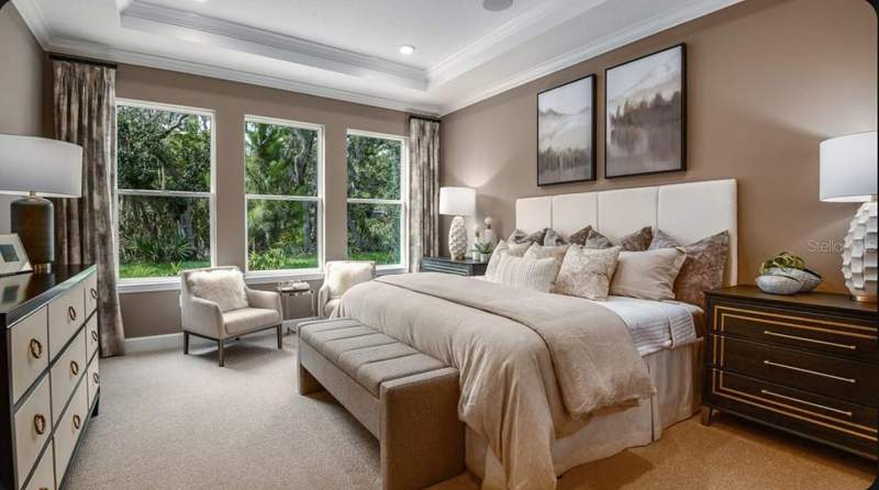 6 bedroom Single Family Residence at 11169 Manor House Lane, Victoria Lakes, Odessa — photo 4