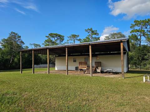 9050 SE 196th Terrace, Ocklawaha FL - photo 23 of 44