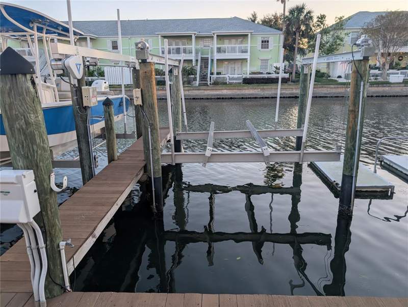2 bedroom Townhouse at 4957 COBIA DRIVE, WATERSIDE AT COQUINA KEY SOUTH, ST PETERSBURG — photo 4