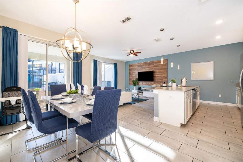 4 bedroom Townhouse at 4982 Windermere Avenue, Storey Lake Ph 3, Kissimmee — photo 4