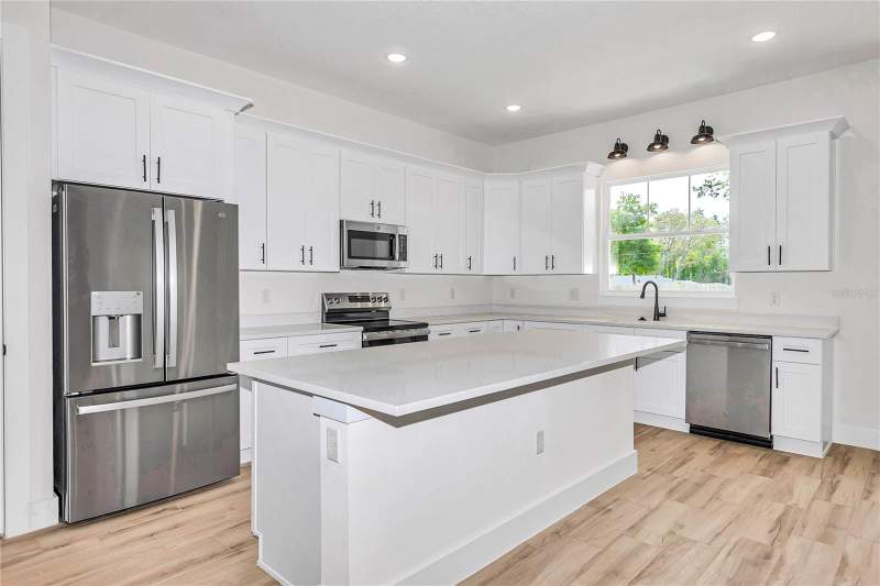3 bedroom Single Family Residence at 5014 SW 134th Terrace, Rolling Hills Un 05, Ocala — photo 5