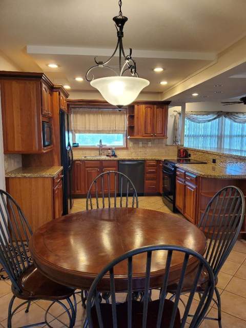1637 Whitewood Drive, Clearwater FL - photo 6 of 6