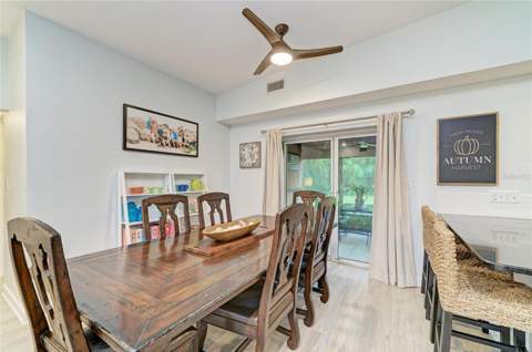 126 Holly Avenue, Sarasota FL - photo 10 of 39