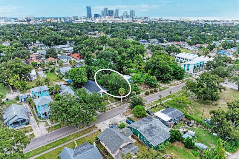 3 bedroom Single Family Residence at 1005 16th Avenue, Osborne Place, St Petersburg — photo 2