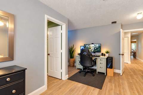 8004 NW 11th Avenue, Bradenton FL - photo 20 of 48