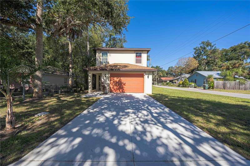 3 bedroom Single Family Residence at 704 Cedar Street, Green Sub, Daytona Beach — photo 2