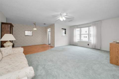 5501 80th Street #405, St Petersburg FL - photo 10 of 48