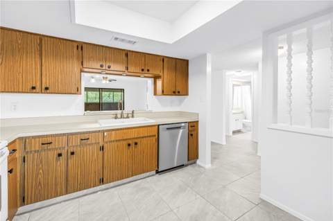 3600 Magnolia Ridge Circle #1224, Palm Harbor FL - photo 6 of 6