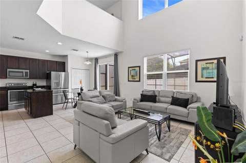 2501 Dharma Circle, Kissimmee FL - photo 12 of 40
