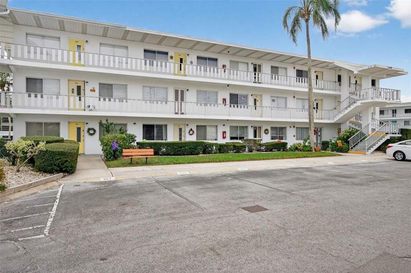 2 bedroom Condominium at 11100 86TH AVENUE #108, SEMINOLE GARDEN APTS CO-OP, SEMINOLE — photo 1