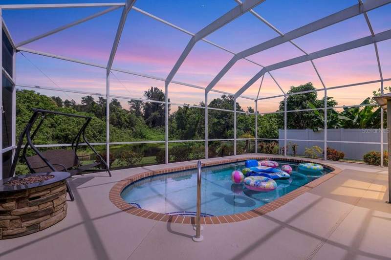 3 bedroom Single Family Residence at 2411 49th Avenue, Hammock Place, Bradenton — photo 3