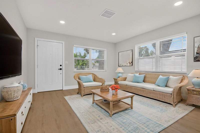 2 bedroom Single Family Residence at 7037 69th Street, Pinellas Park 2nd Add, Pinellas Park — photo 3
