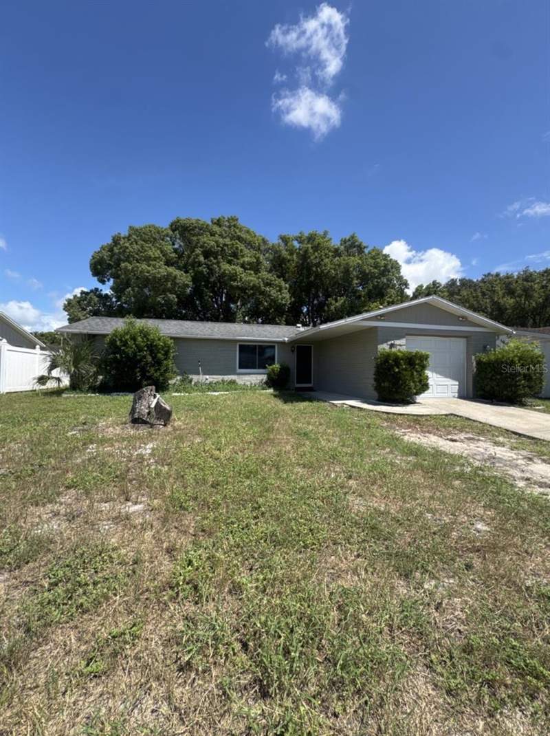 2 bedroom Single Family Residence at 8930 Windsong Lane, Embassy Hills, Port Richey — photo 3