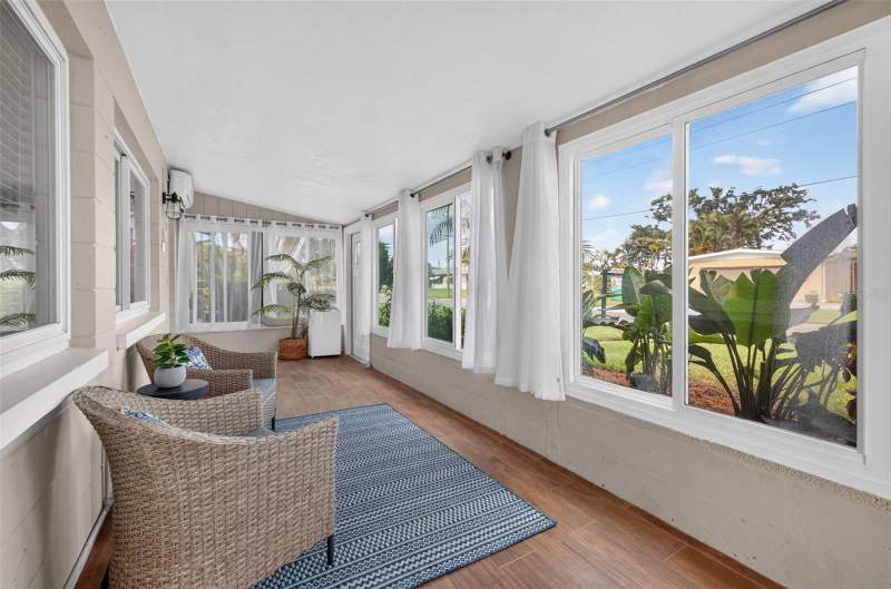 3 bedroom Single Family Residence at 4392 WALNUT STREET, SNELL SHORES MANOR, ST PETERSBURG — photo 4