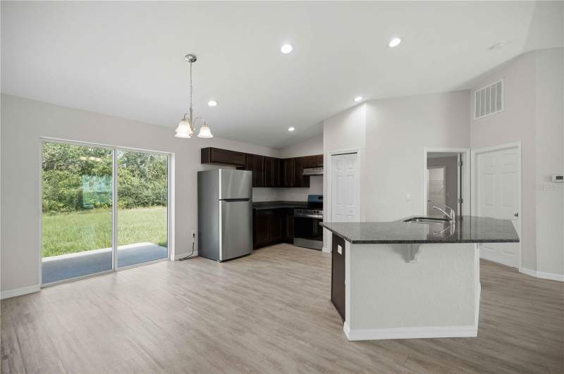 3 bedroom Single Family Residence at 2824 SW 161st Loop, Marion Oaks Un 04, Ocala — photo 5