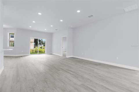 965 Nancy Court, Kissimmee FL - photo 6 of 30