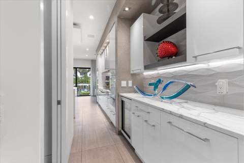 5131 W Neptune Way, Tampa FL - photo 15 of 99