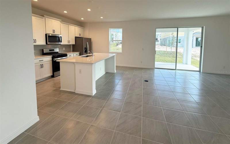4 bedroom Single Family Residence at 6708 Spotted Eagle Loop, Eagletail Landing-Phase 2, Howey In The Hills — photo 3