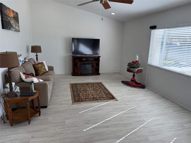 2 bedroom Single Family Residence at 9685 SE 136th Place, Spruce Creek Gc, Summerfield — photo 3