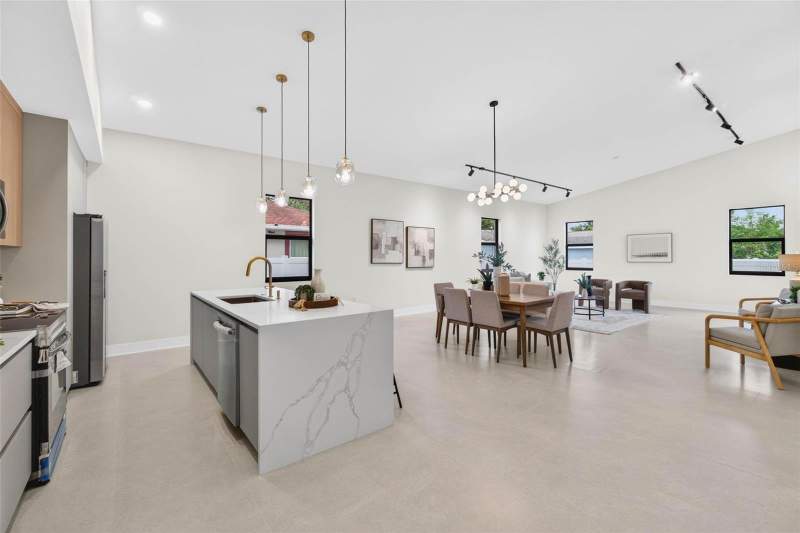 3 bedroom Single Family Residence at 2227 32nd Avenue, Rochester Heights, St Petersburg — photo 5