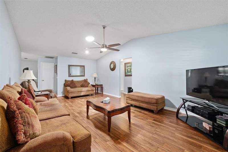 2 bedroom Single Family Residence at 9820 SW 89th Terrace #E, Circle Square Woods, Ocala — photo 2