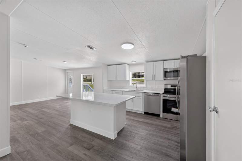 3 bedroom Manufactured Home at 225 Skyline Drive, Skyline Hills, Lady Lake — photo 4