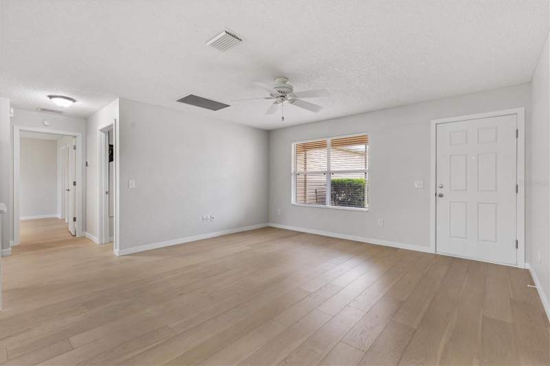3 bedroom Single Family Residence at 9595 SE 171st Argyll Street, The Villages, The Villages — photo 5