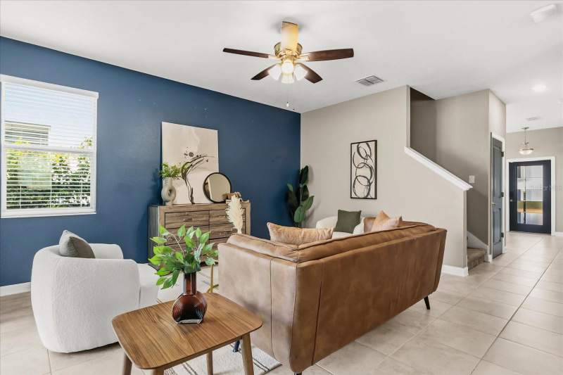 5 bedroom Single Family Residence at 11910 Philosophy Way, Storey Park-Ph 4, Orlando — photo 4