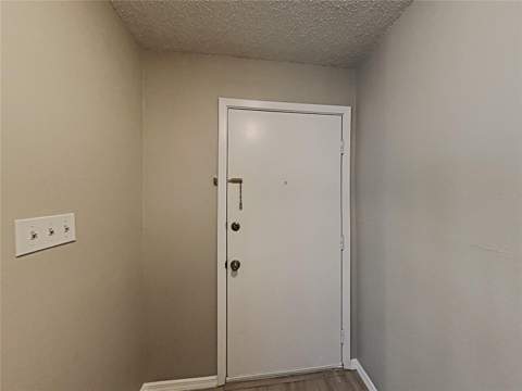 11532 Benbow Court, Orlando FL - photo 9 of 46