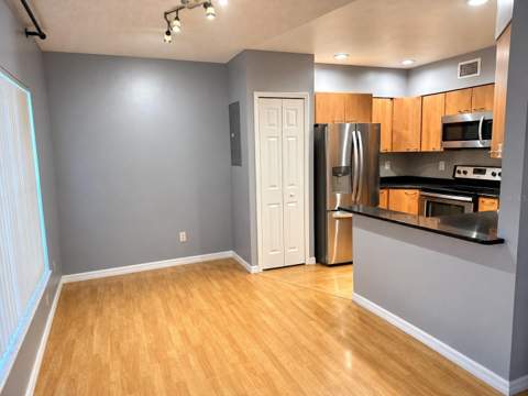 4489 Oak Arbor Circle, Orlando FL - photo 6 of 24