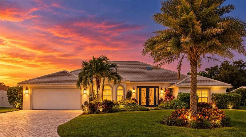 4 bedroom Single Family Residence at 7780 Holiday Drive, Holiday Harbor, Sarasota — photo 2