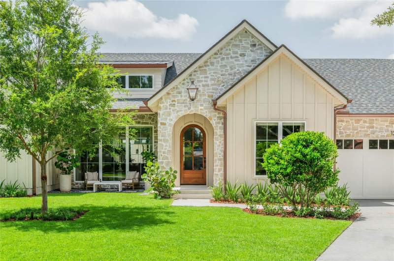 1204 NOTTINGHAM STREET home for sale in Beverly Shores