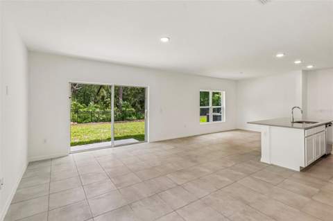 1113 Majesty Palm Circle, Deland FL - photo 6 of 25