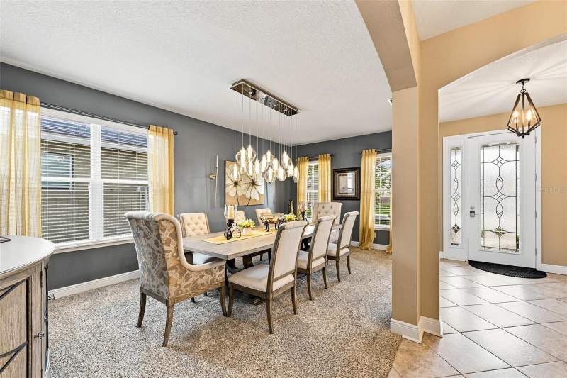 5 bedroom Single Family Residence at 11156 Spring Point Circle, Lucaya Lake Club Ph 2A, Riverview — photo 5