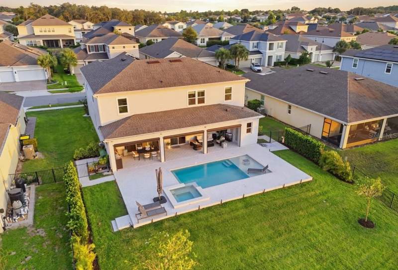 5 bedroom Single Family Residence at 3387 Buoy Circle, Lakeview Preserve, Winter Garden — photo 2