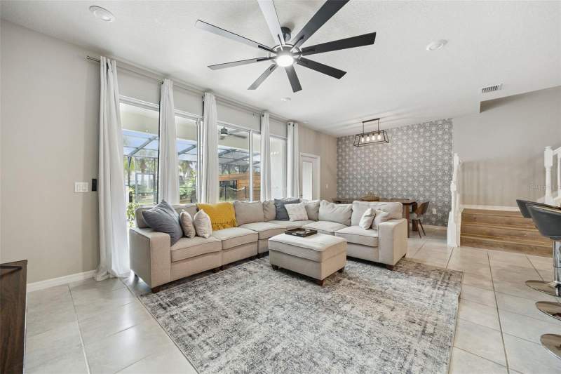 5 bedroom Townhouse at 7455 Oakmoss Loop, Solterra Ph 2B, Davenport — photo 5