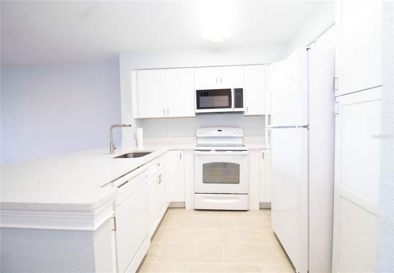 2 bedroom Condominium at 14036 Fairway Island Drive #1535, Audubon Villas At Hunters Creek Condo, Orlando — photo 4
