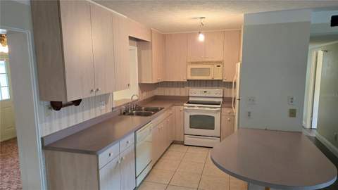 1548 Ingram Avenue, Sarasota FL - photo 6 of 6