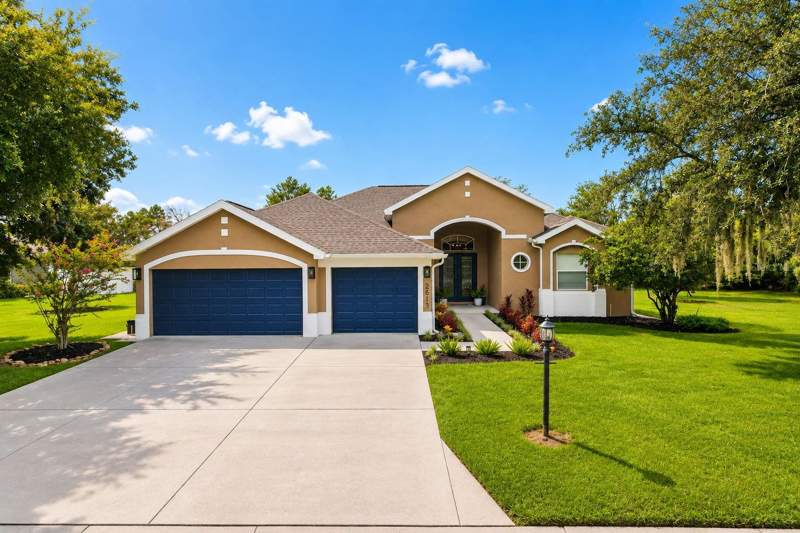 4 bedroom Single Family Residence at 2813 Hampton Place Court, Walden Lake Unit 19, Plant City — photo 3