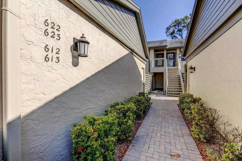 2 bedroom Condominium at 3163 Landmark Drive #623, Eagles Glen Condo, Clearwater — photo 2