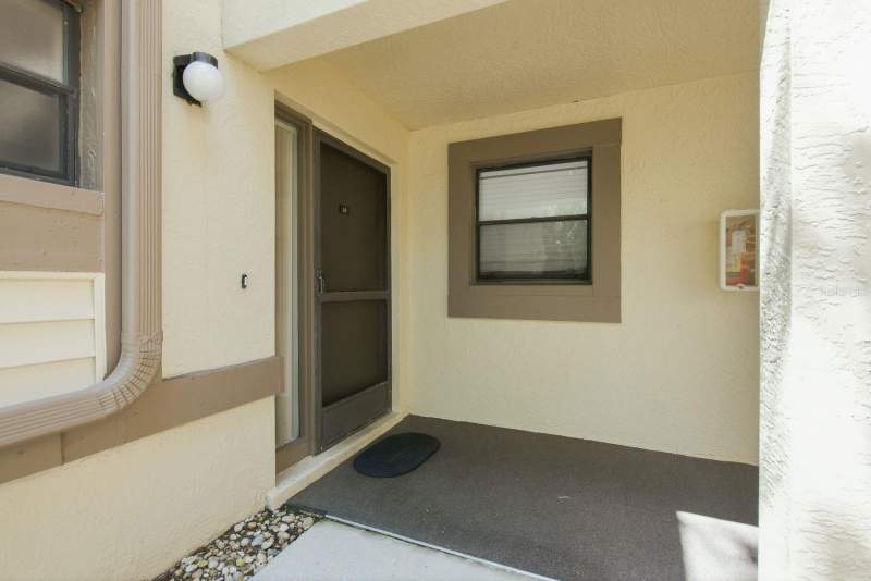 2 bedroom Condominium at 10 Woodlake Place, East Lake Woodlands Woodlake Run, Oldsmar — photo 3