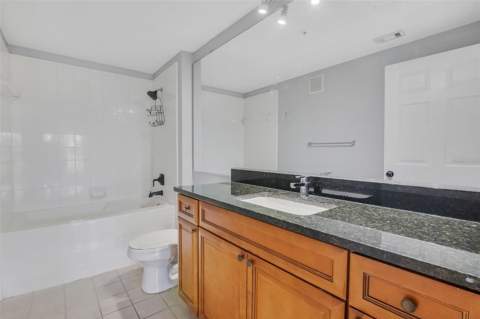 14226 Fredricksburg Drive #220, Orlando FL - photo 22 of 35